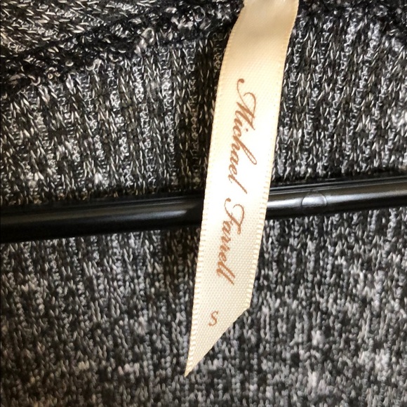 Women’s Cardigan - Picture 3 of 4